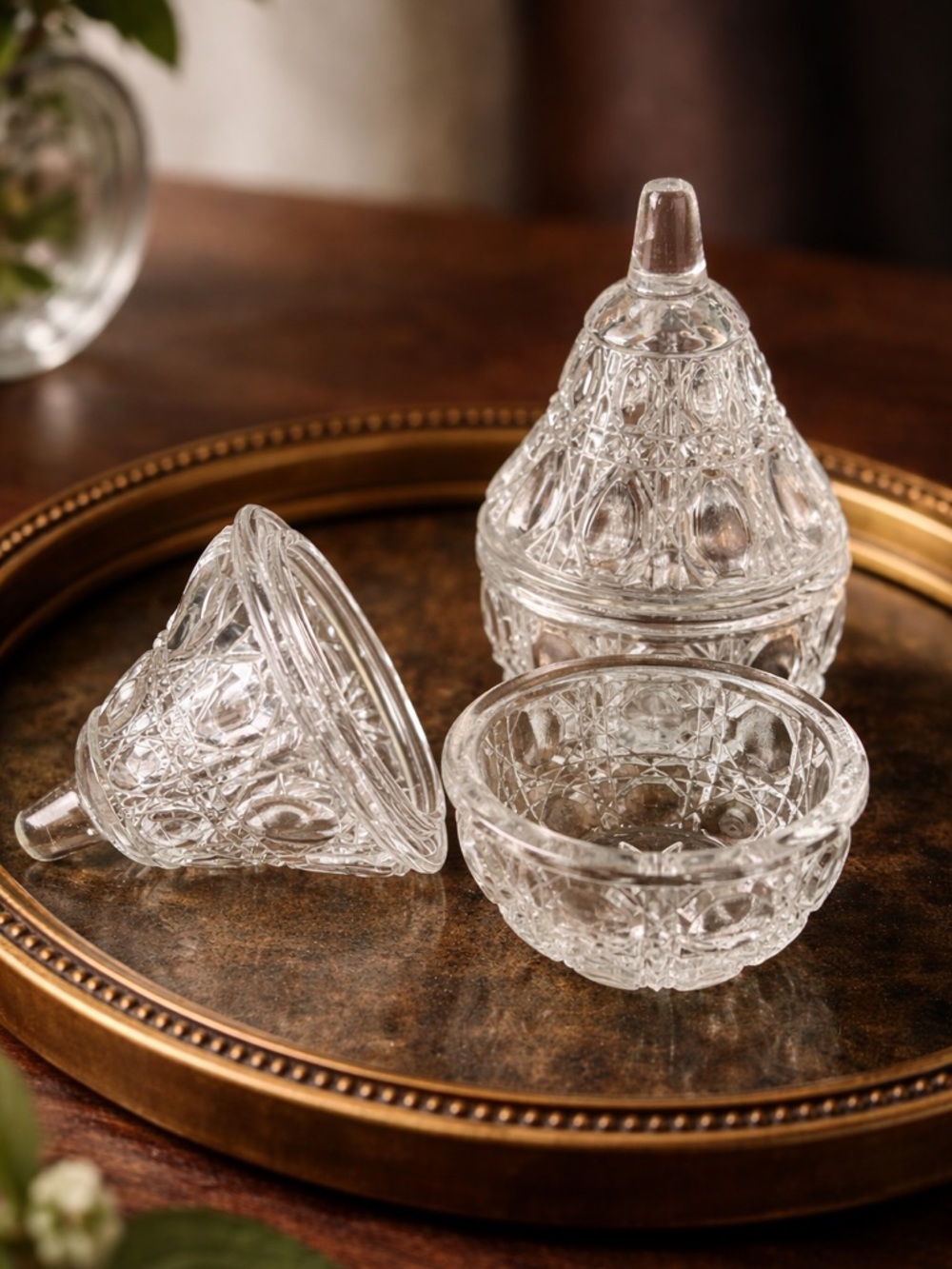 Vintage Glass Trinket Boxes Set of 2 Lidded Vanity Jars Sparkly Starburst Pair